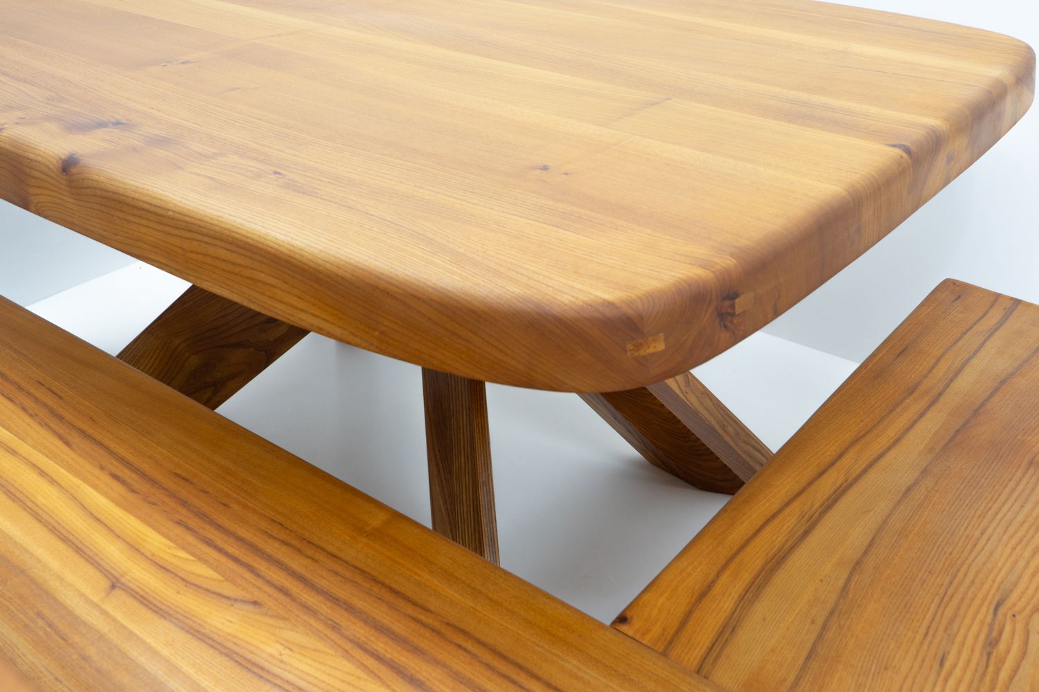 Pierre Chapo, S35 & T35 Corner Dining Set In French Elm, France – 1980s photo vinterior
