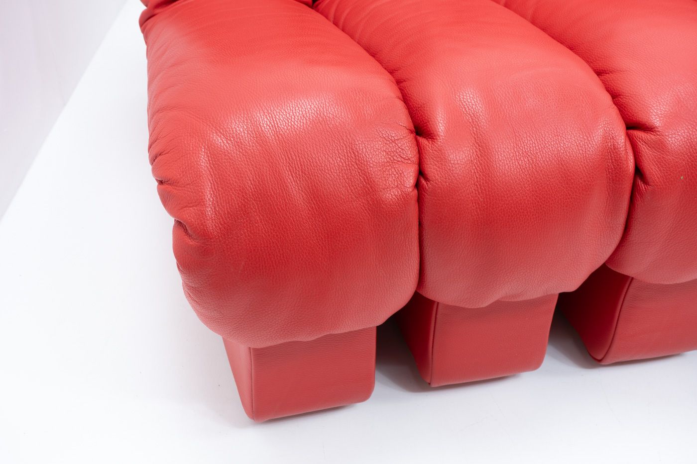 photo buy De Sede Ds 600 “Non  Stop” Sofa (16 Segments)