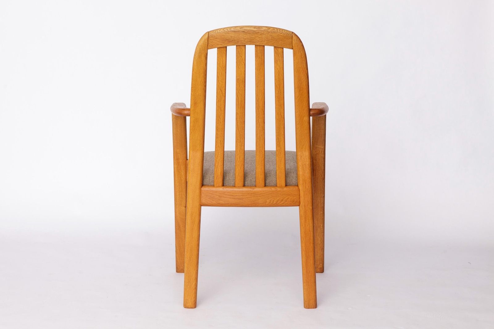 4 Vintage Dyrlund Armchairs In Oak, 1970s | Danish Mid Century Modern Dining Chairs, Light Gray Upholstery photo vintage