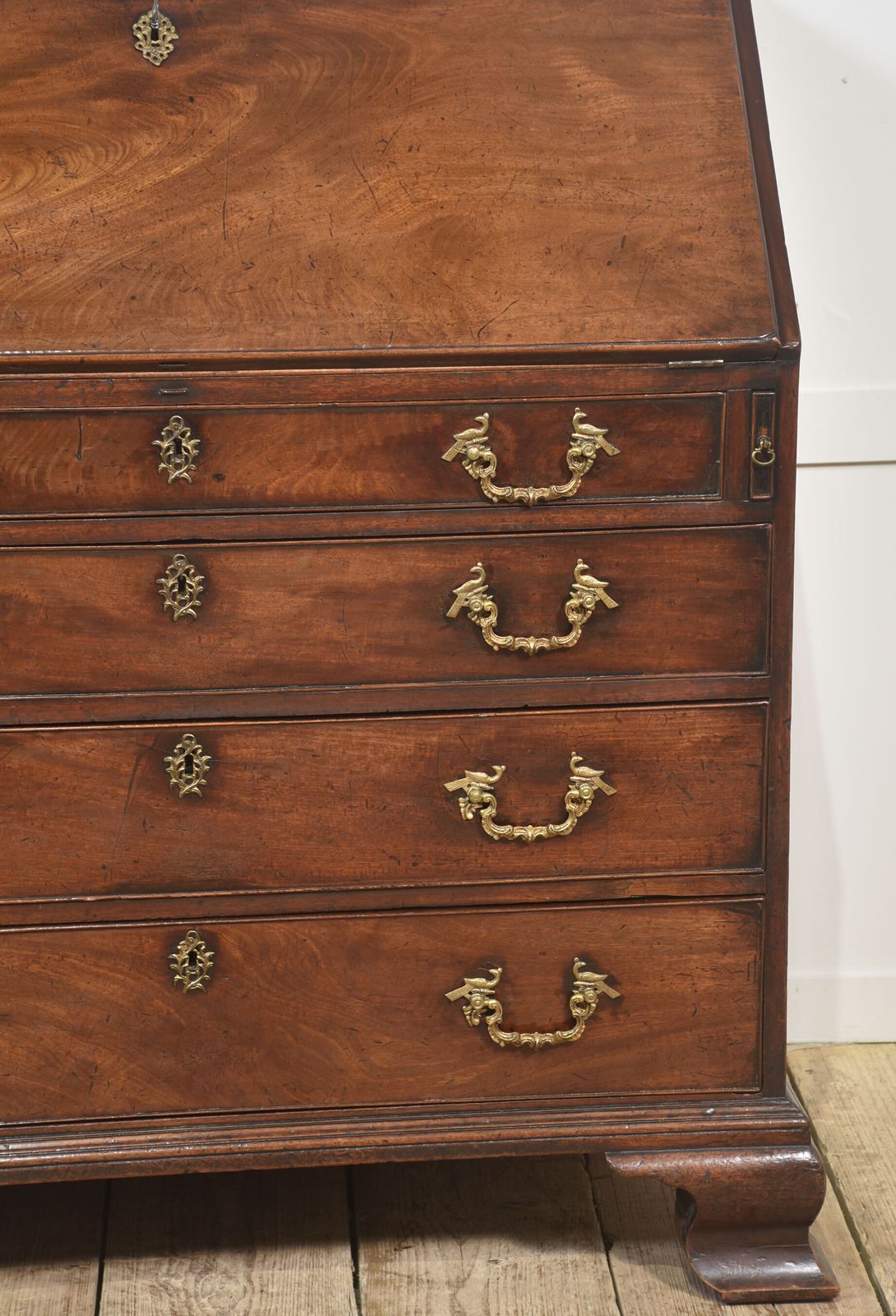 photo buy George III Mahogany Bureau