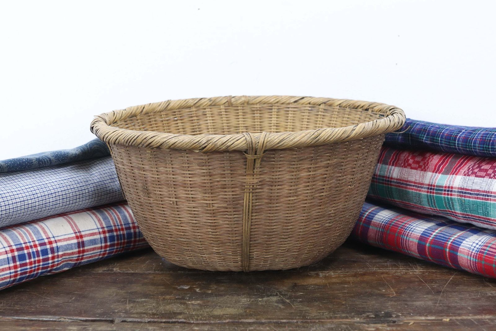 Mid 20th Century Handwoven Okimono Kago Style Japanese Basket (2) photo for sale