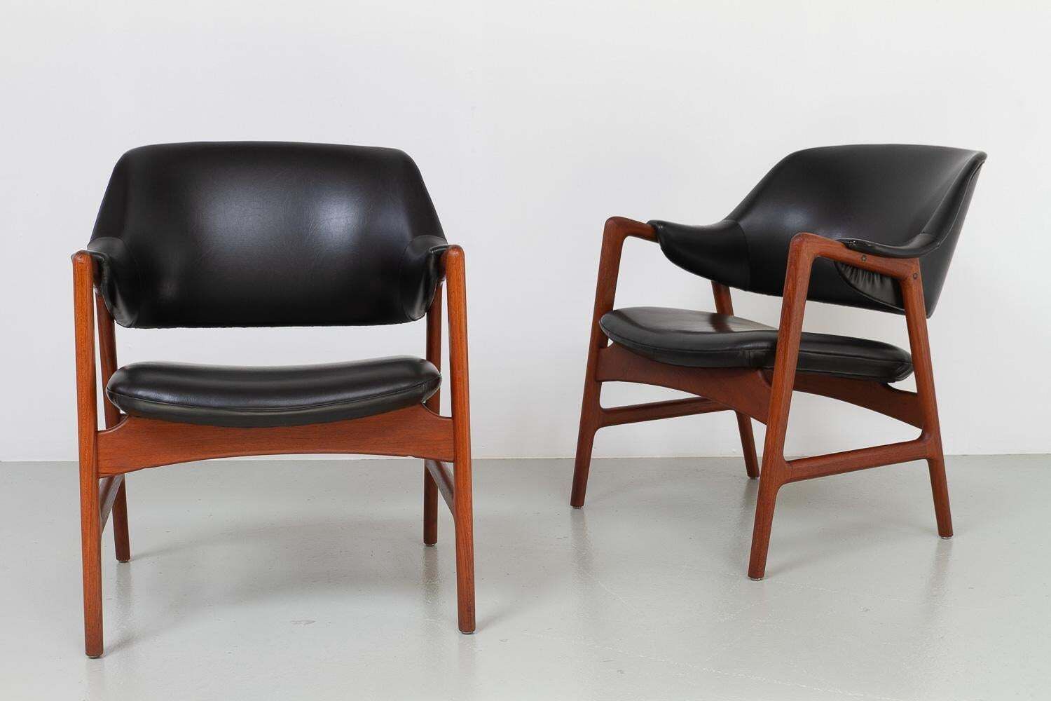 photo furniture Ingmar Relling "Junior" Teak Armchairs For Vsm, 1950s. Set Of 2.