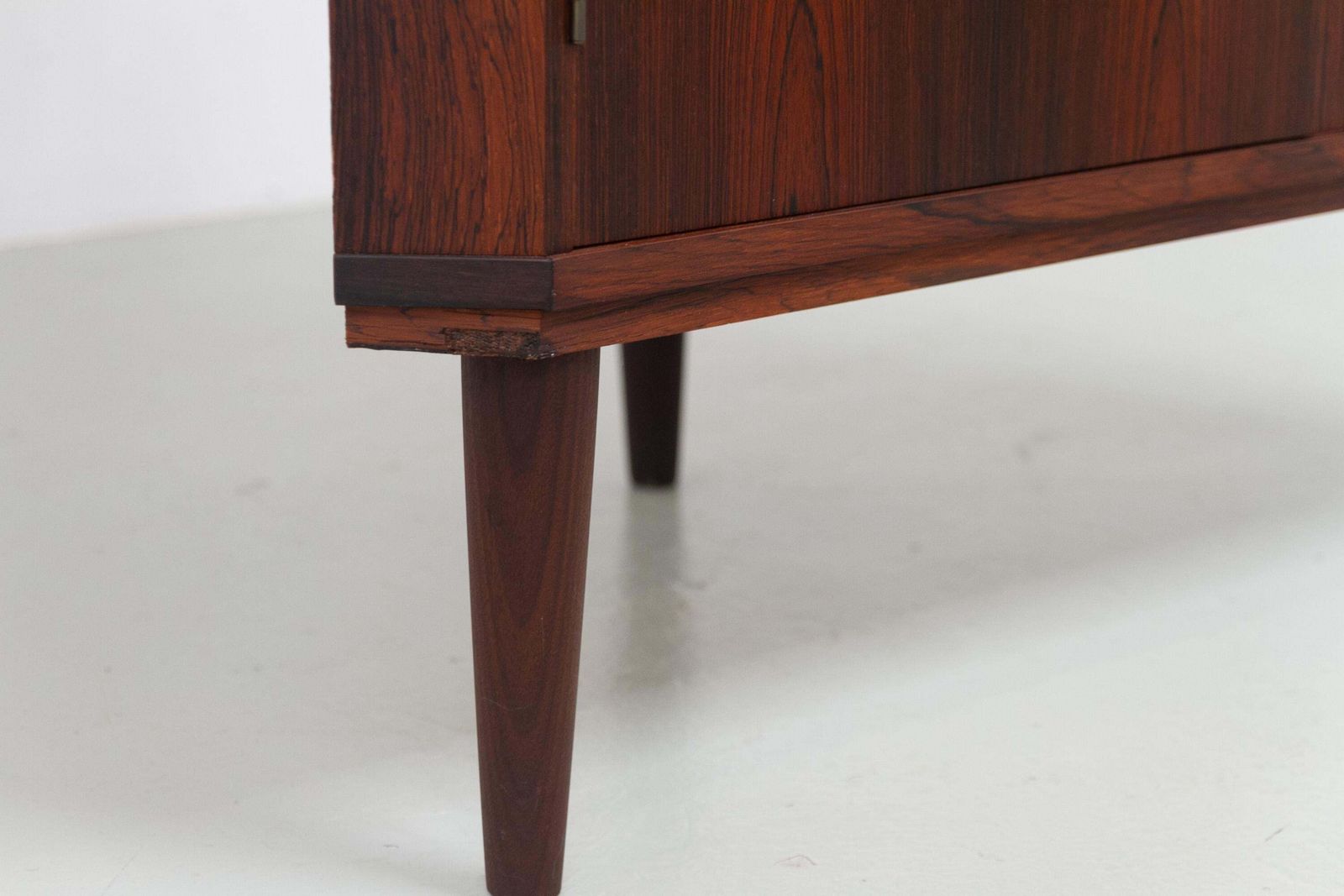 photo vinterior Danish Mid Century Rosewood Corner Cabinet, 1960s.
