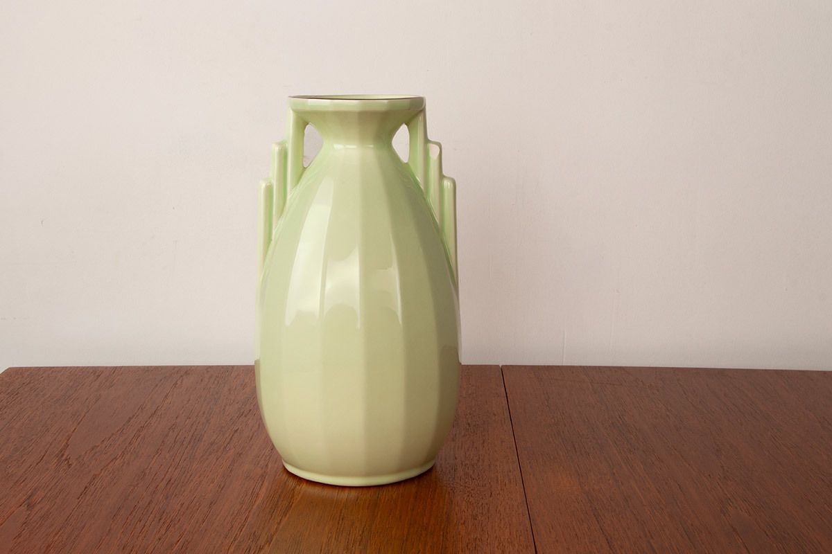 Vase Art déco en faïence fine vert pomme, par la manufacture Digoin Sarreguemines, 1960. photo 1200.0