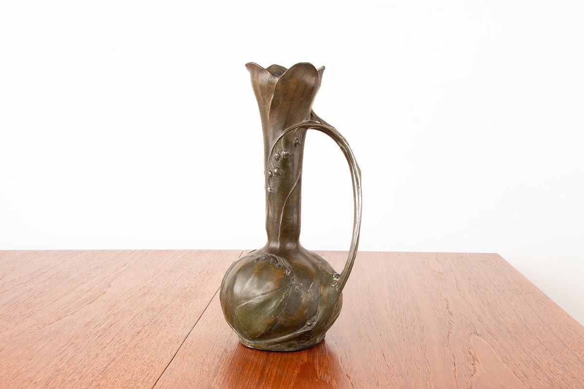 Art Nouveau Vase In Solid Pewter With Bronze Patina By Louis Chalon 1910. photo furniture