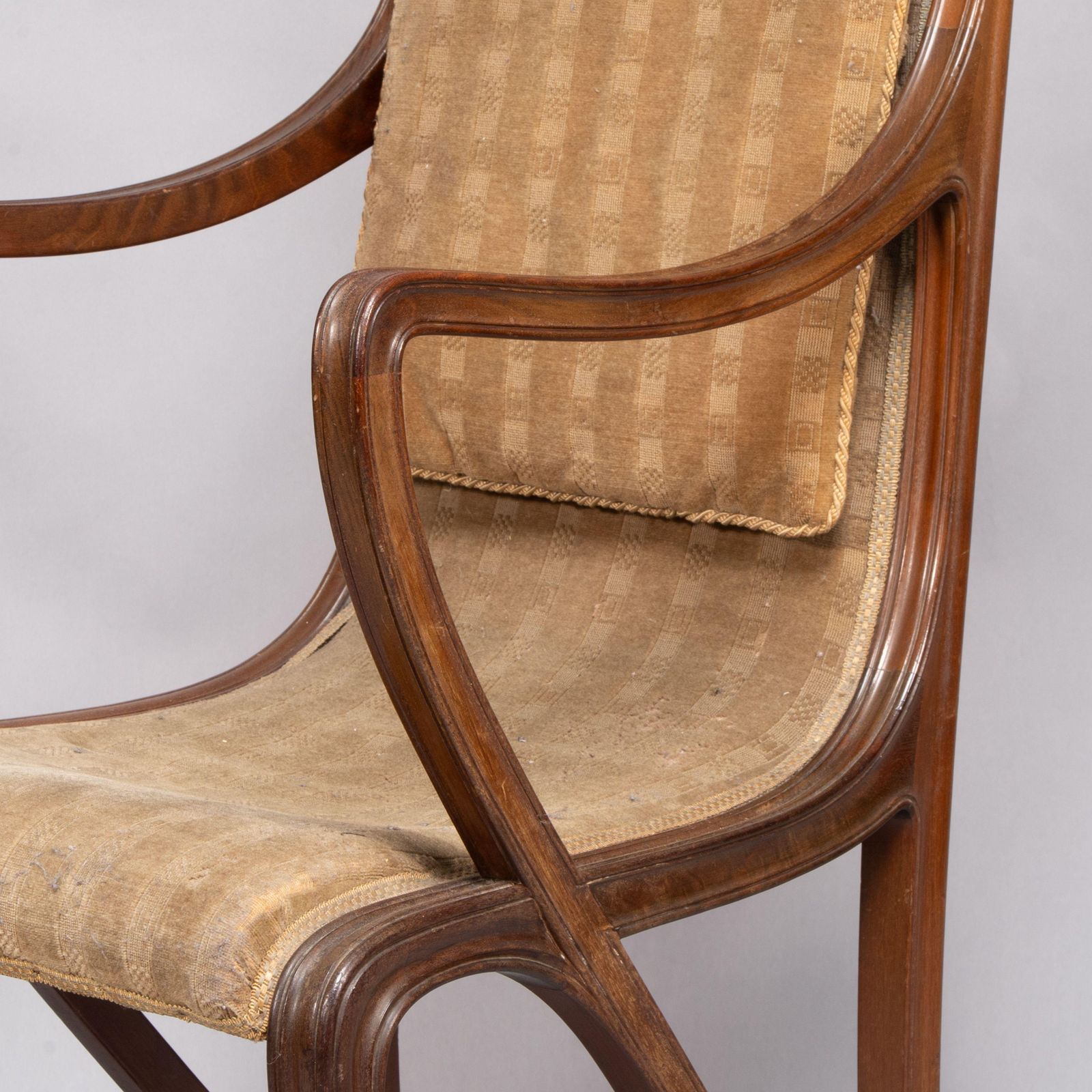 18929.0 Louis Majorelle. Art Nouveau Carved Walnut Armchair With Original Period Fabric photo
