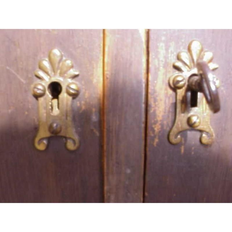 Liberty & Co, Attributed. A Good Quality Oak Moorish Dresser photo Furniture