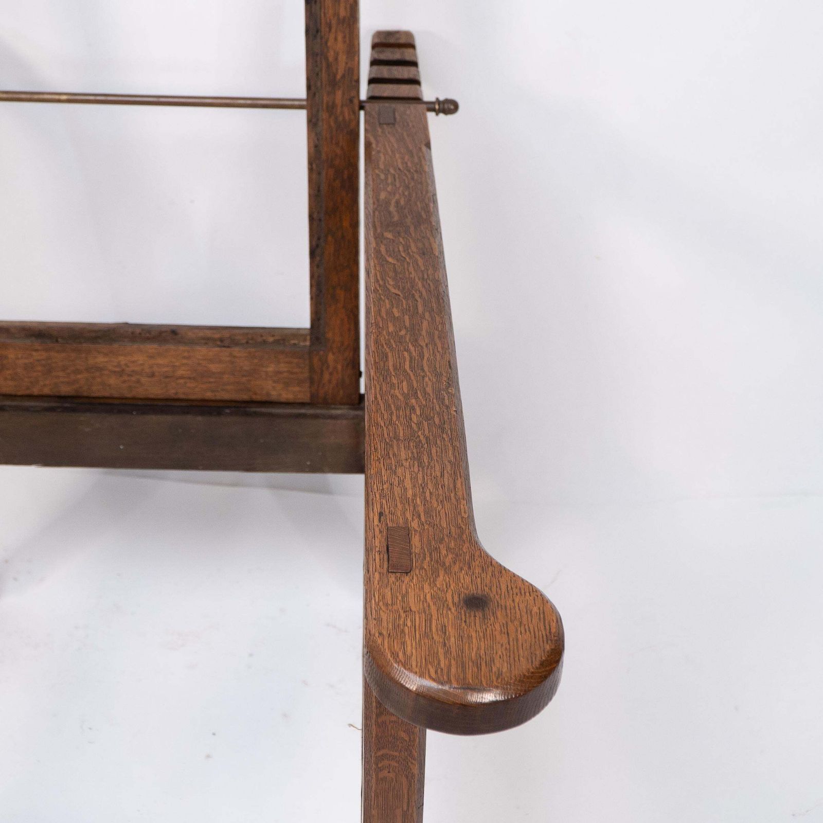 5915.0 A Cotswold School Arts And Crafts Reclining Oak Armchair Of Superior Quality photo