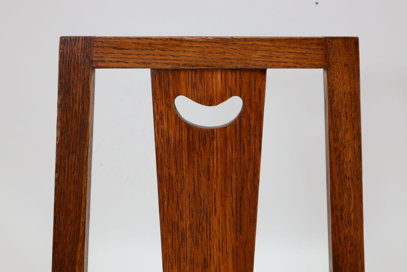 photo furniture E A Taylor. A Set Of Five Arts And Crafts Oak Side Chairs With Heart Cut Outs.