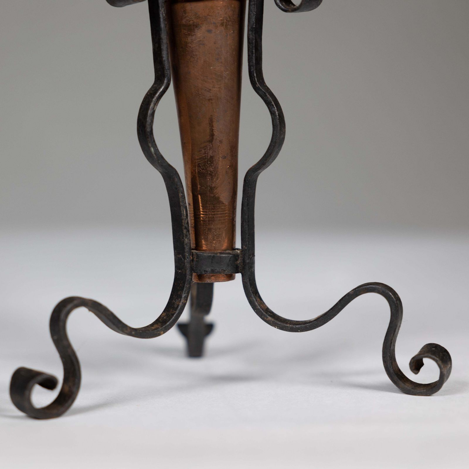 photo vinterior An Arts And Crafts Copper And Hand Wrought Iron Conical Flower Vase