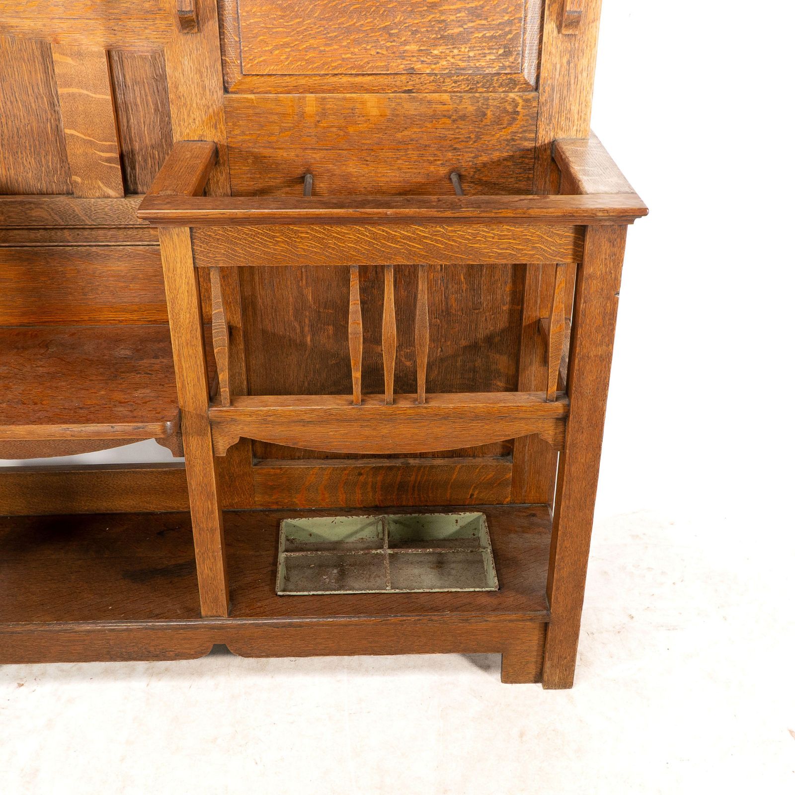 Furniture Shapland And Petter. A Good Arts And Crafts Oak Hall Stand photo