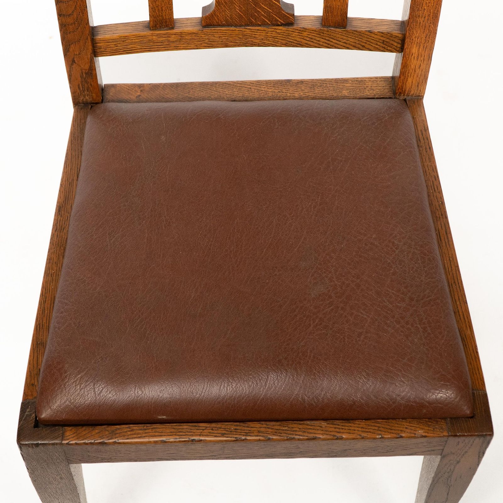 photo buy A Set Of Four Arts And Crafts Oak Dining Chairs With Comfortable Shaped Backs