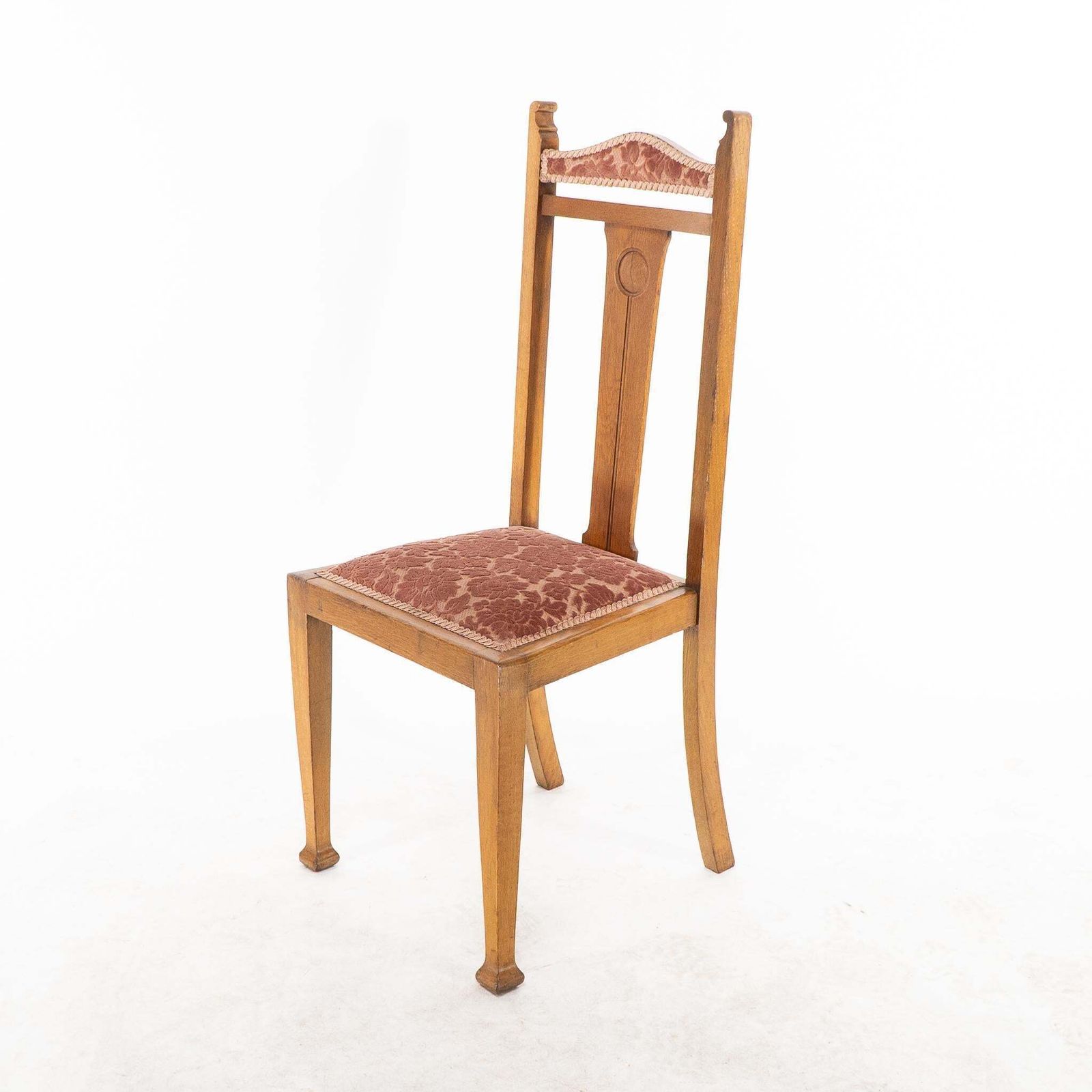 photo vinterior Wylie And Lochhead Glasgow. A Set Of Six Arts And Crafts Oak Dining Chairs