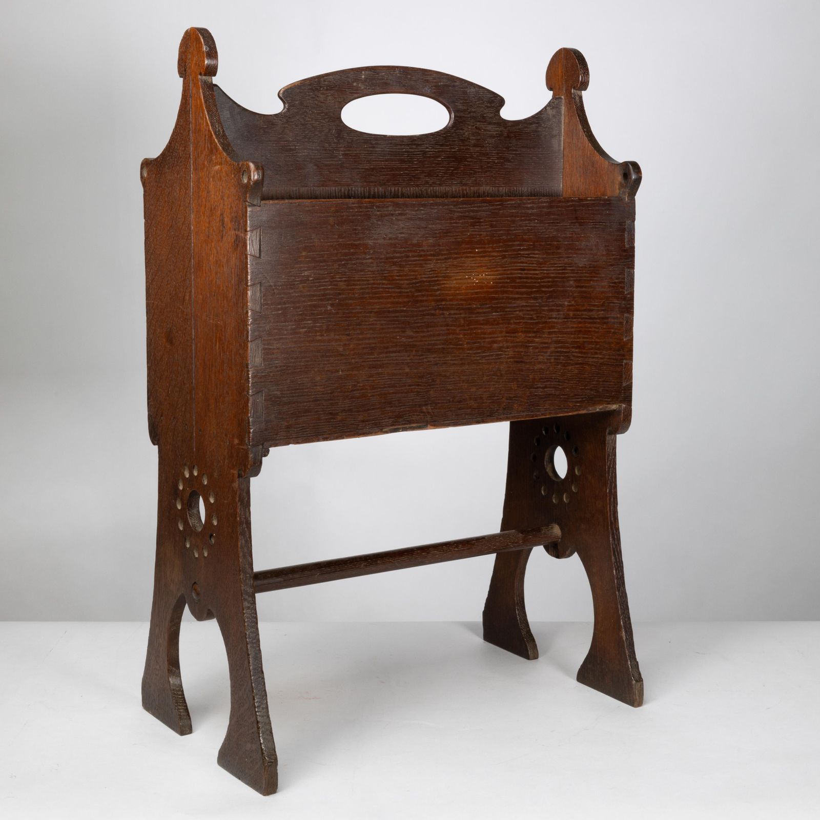 Liberty And Co. An Arts And Crafts Oak Magazine Rack photo vinterior