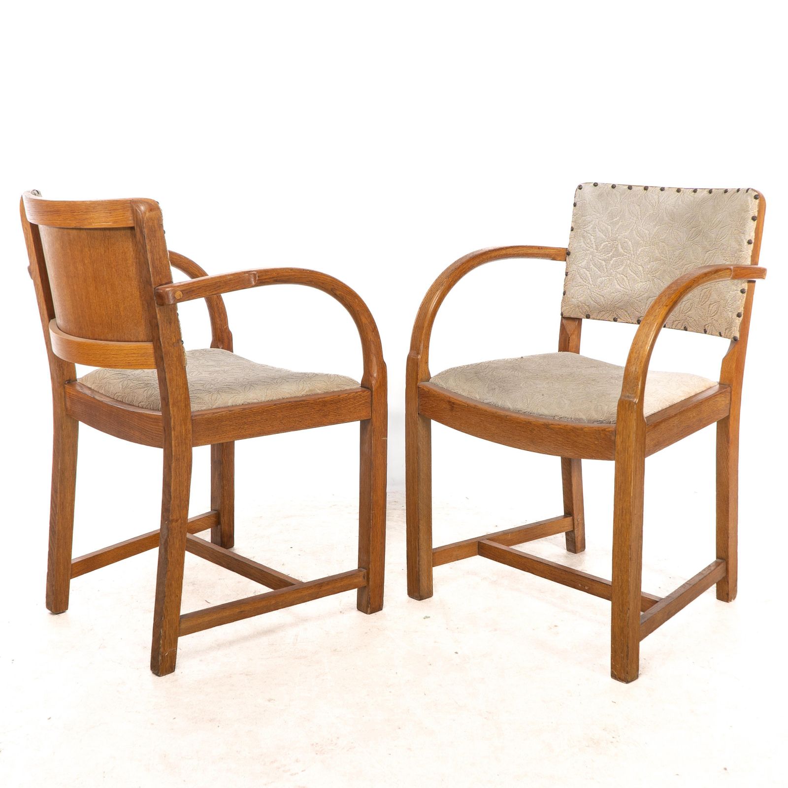 Heals. Four Art Deco Oak Armchairs With Shaped Backrests & Rounded Arms photo vinterior