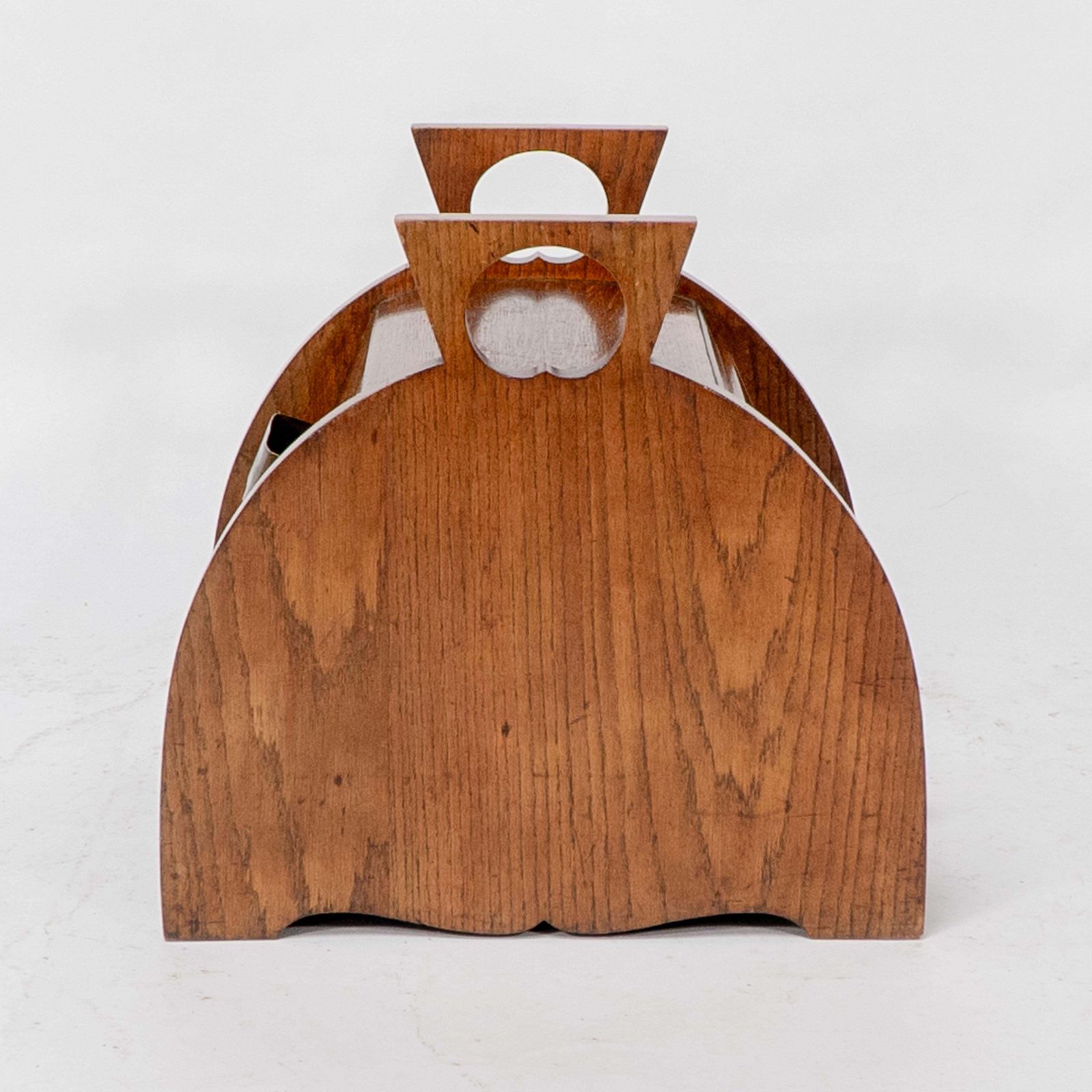 W J Neatby Attri. An Arts & Crafts Oak Coal Box With Stylized Carrying Handles photo 1836.0
