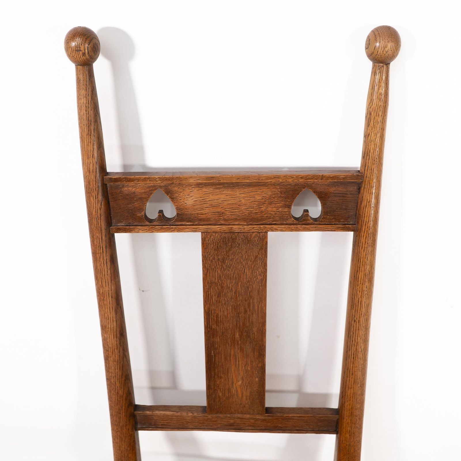 Shapland & Petter. An Arts & Crafts Oak Desk Or Side Chair With Pierced Hearts photo vintage
