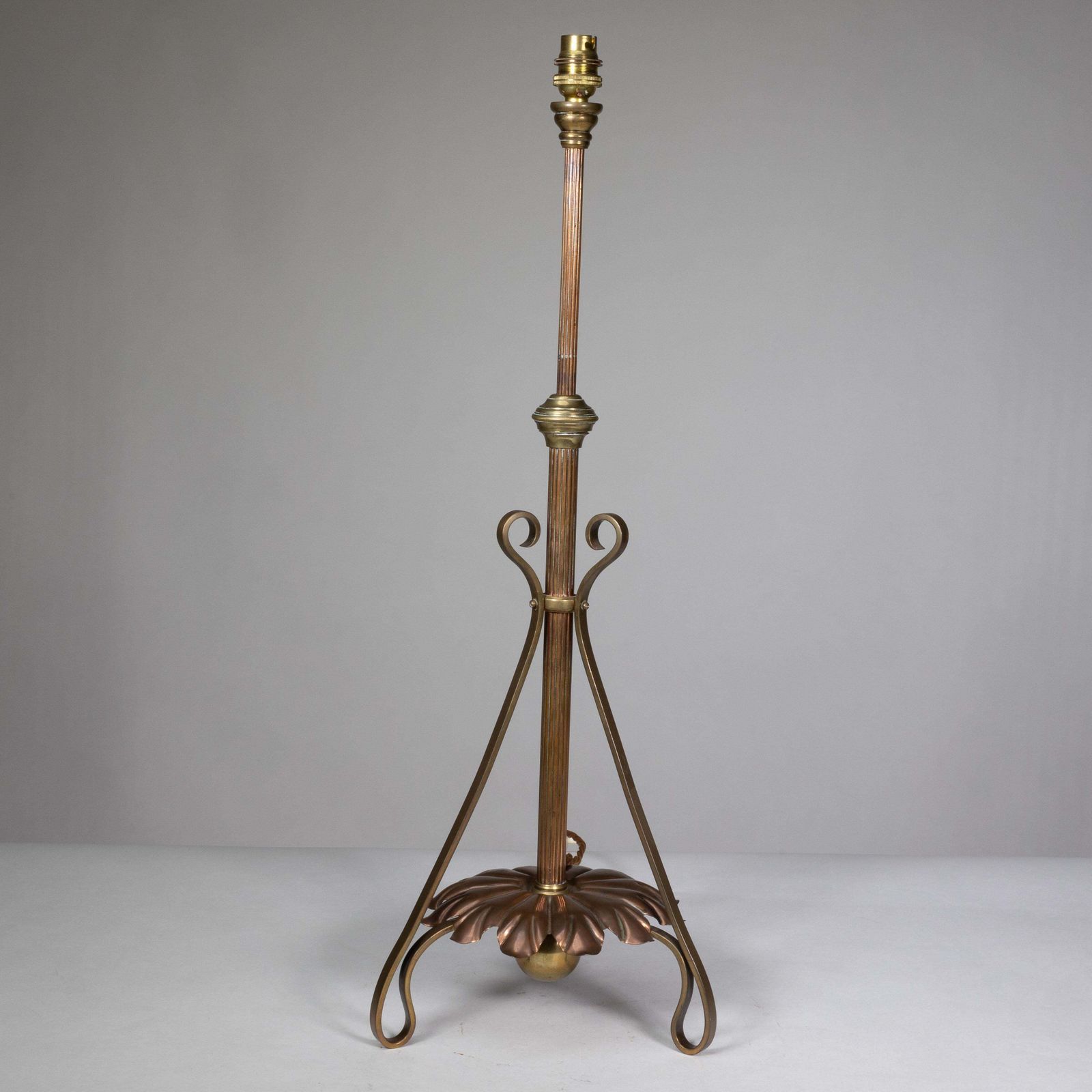 Was Benson. An Arts And Crafts Telescopic Adjustable Copper And Brass Table Lamp photo Lighting
