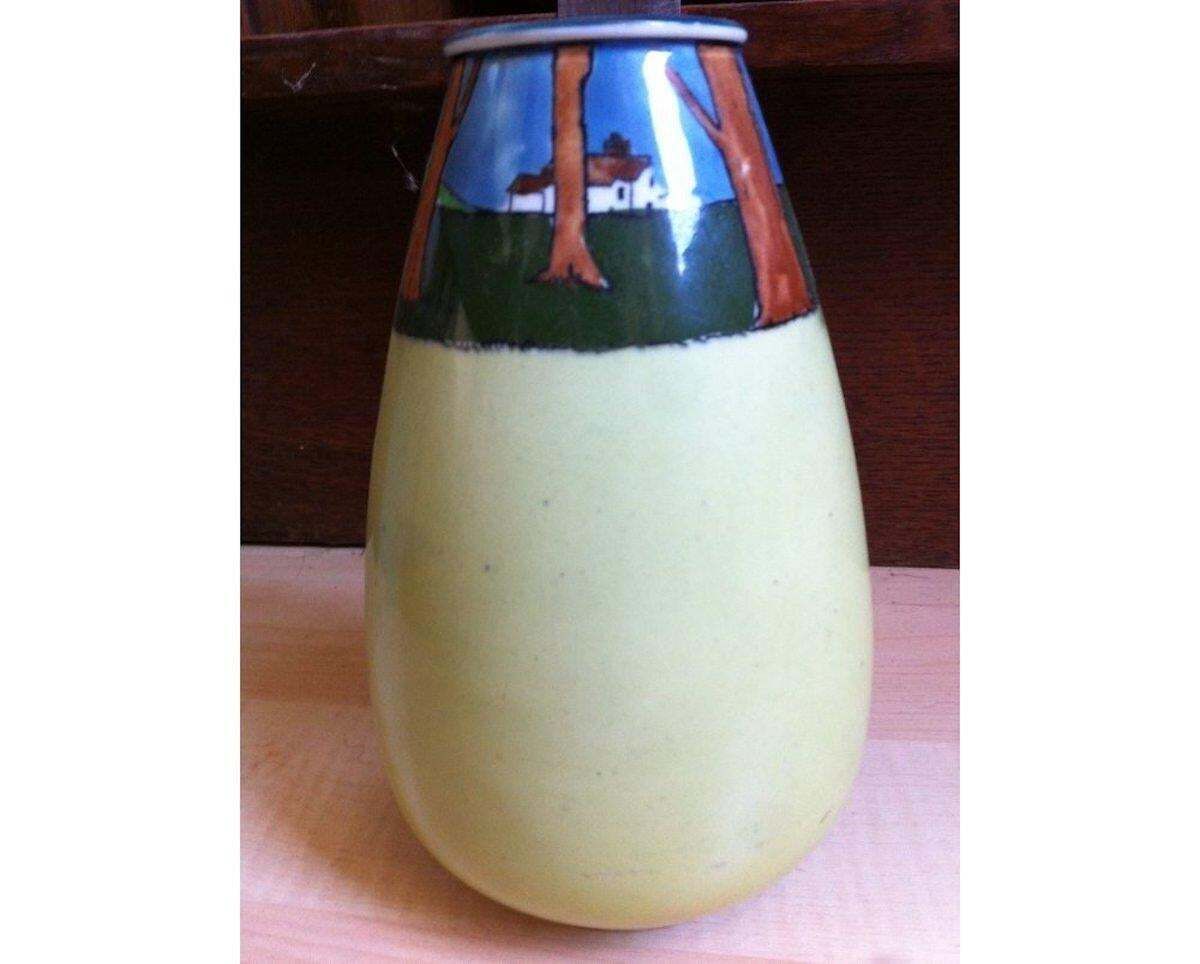 Wardle & Co Arts & Crafts Stuart Vase Depicting A Medieval Maiden Playing A Lute photo for sale