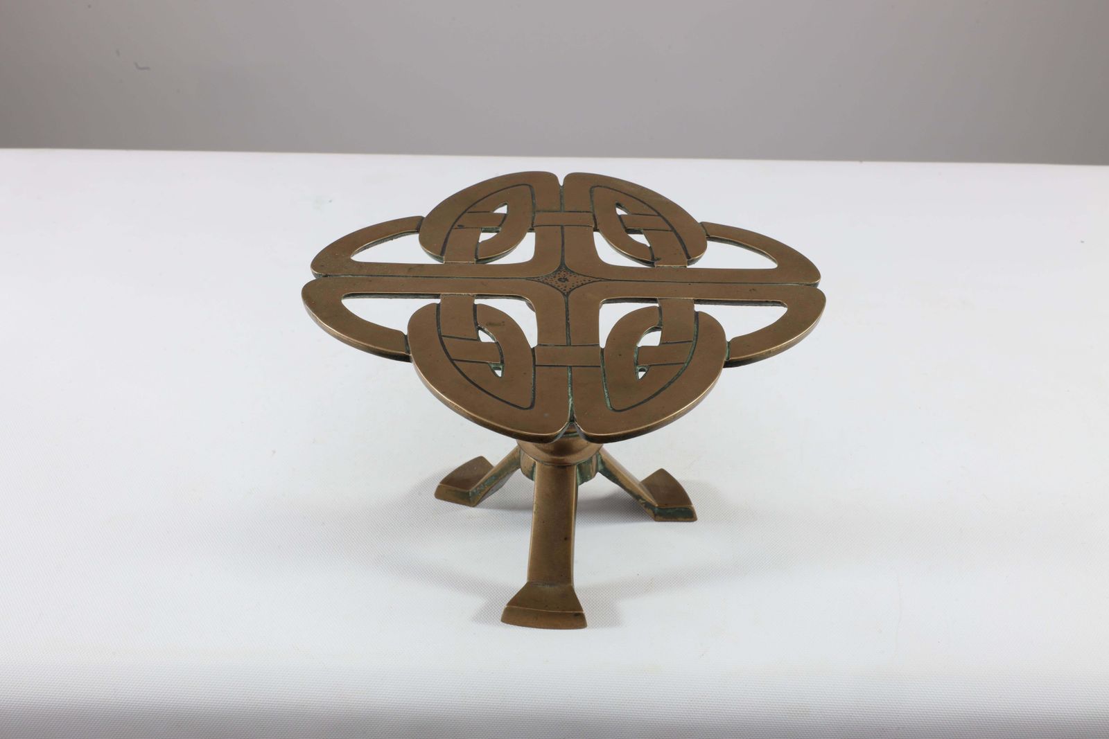 Margaret Gilmour Attri. A Good Glasgow School Brass Trivet With Celtic Details photo vinterior