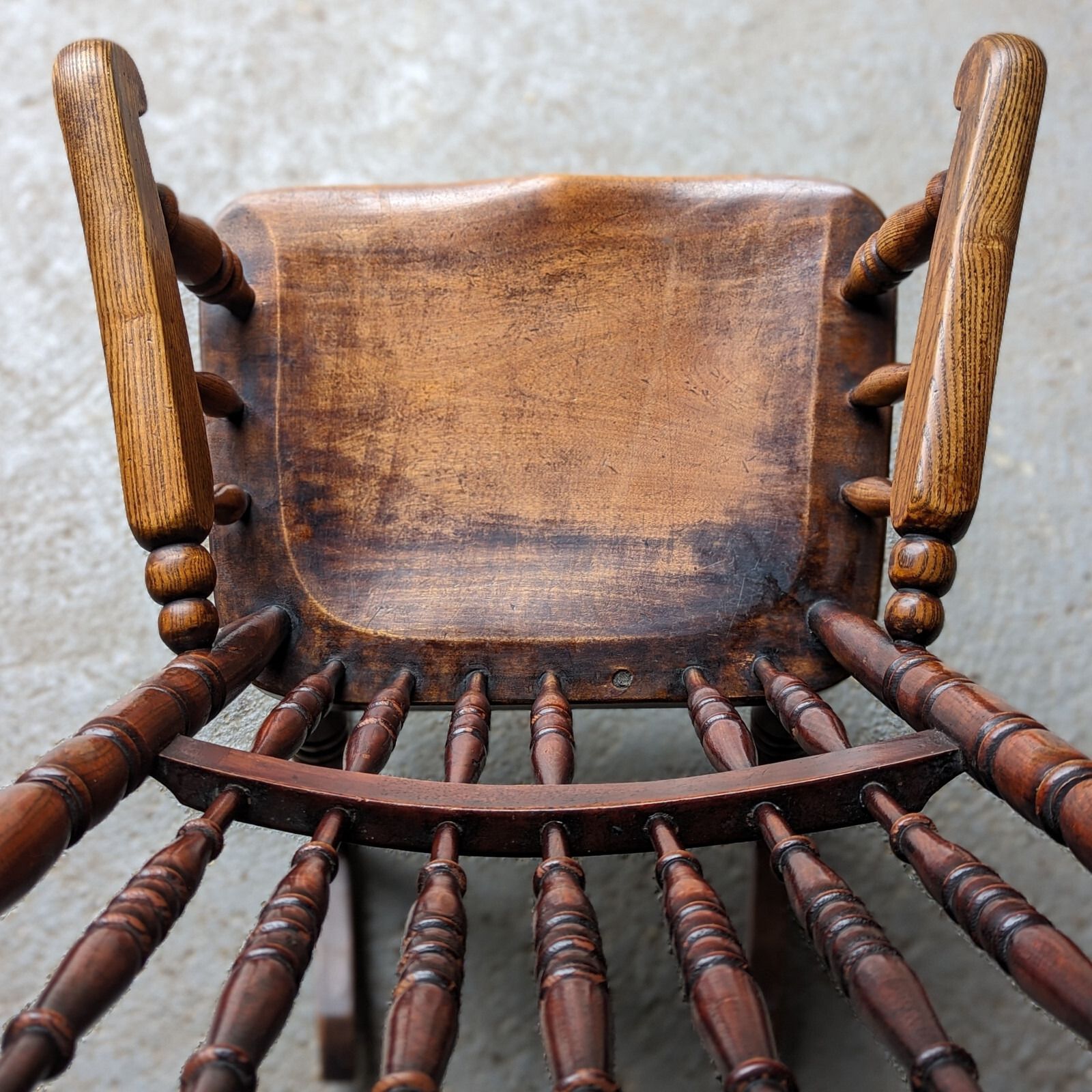photo furniture Antique Caistor Rocking Chair, 1800s