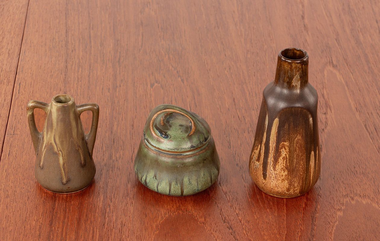 Ensemble de 3 céramiques Art déco Denbac en grès flammé, 1930. photo vinterior