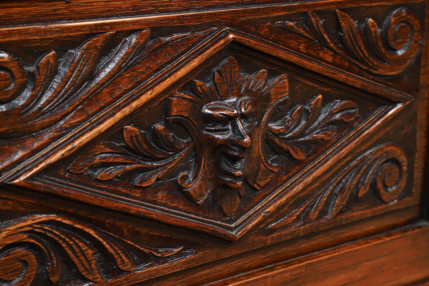 photo furniture Small English Victorian Carved Oak Bench Monks Kitchen Hall Settle (Circa 1880)