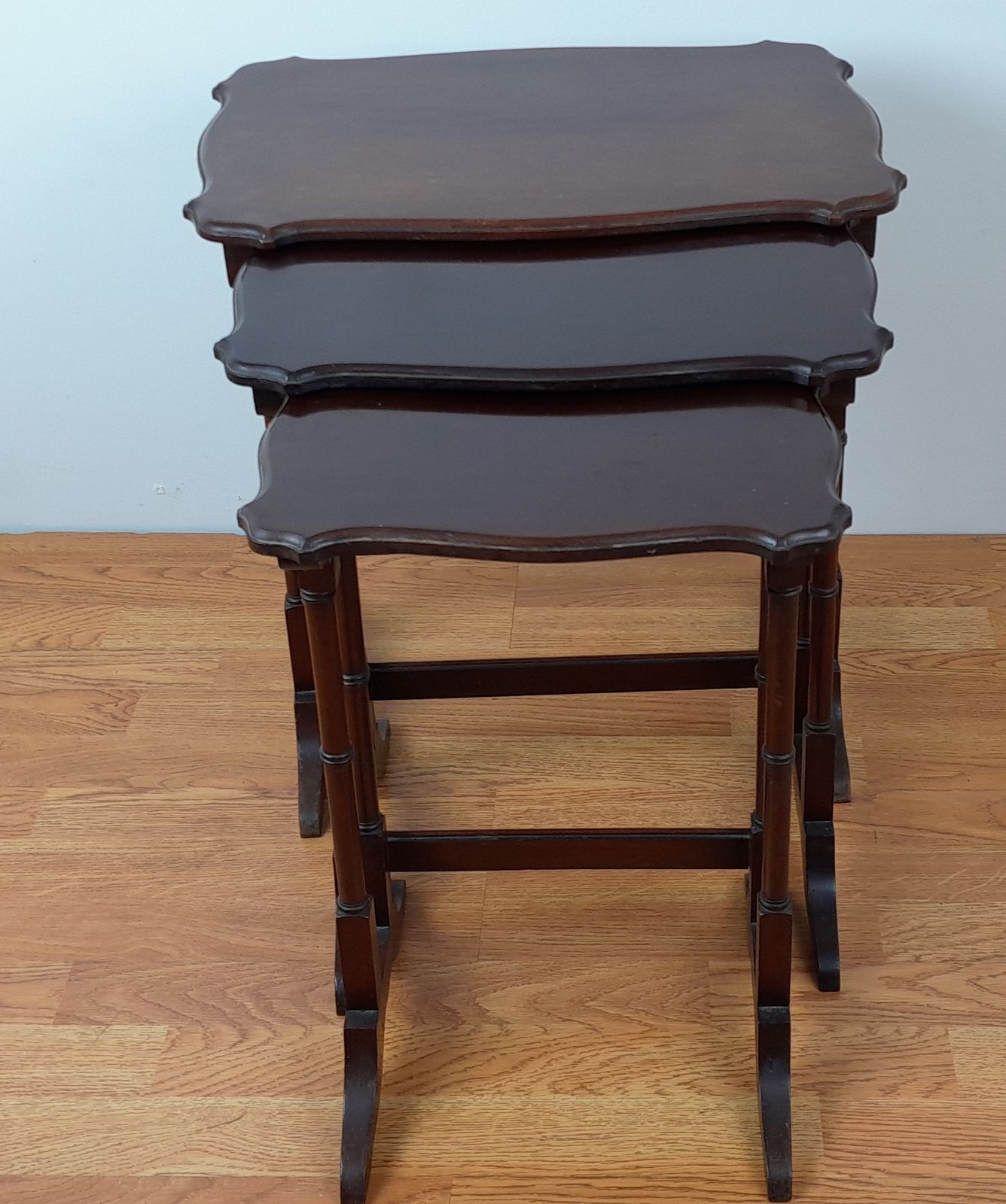 Mahogany Vintage Williams & Cox Nest Of 3 Side Tables photo for sale