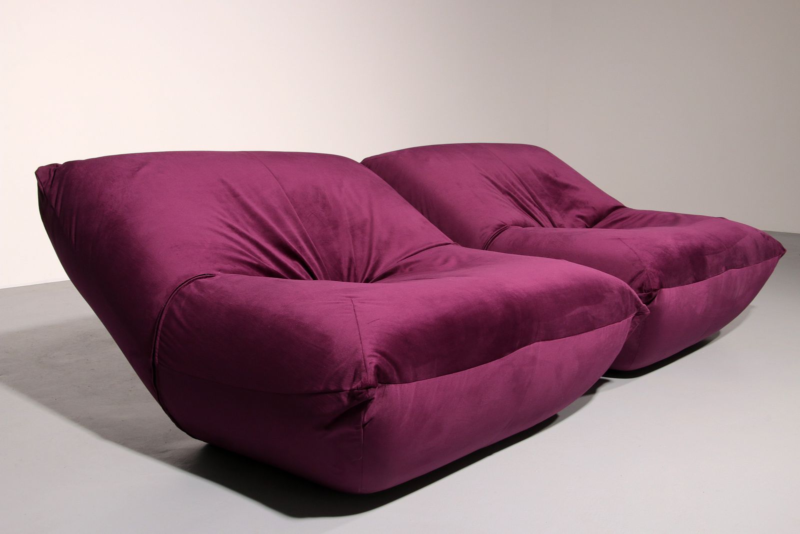 photo for sale Purple Papillon Lounge Chairs By Guido Maria Rosati For Giovannetti