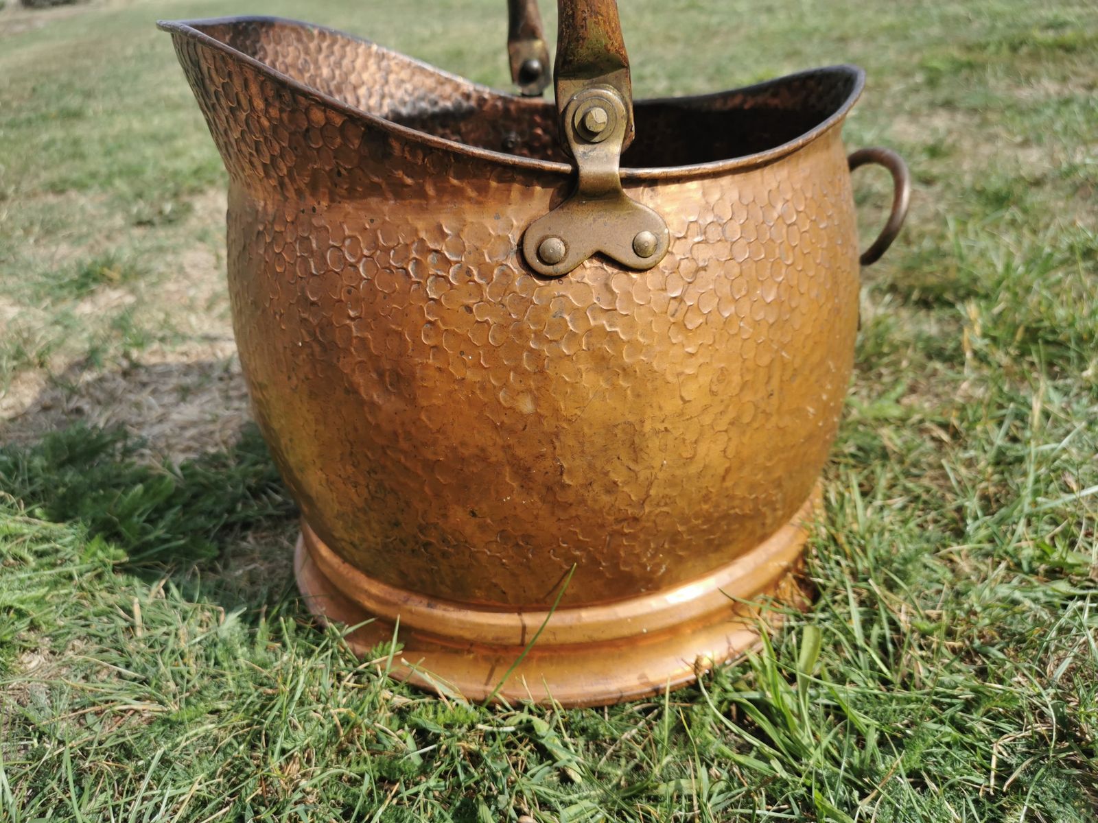 Victorian Brass Coal Scuttle   1850s Hand Hammered   Original Patina photo vintage