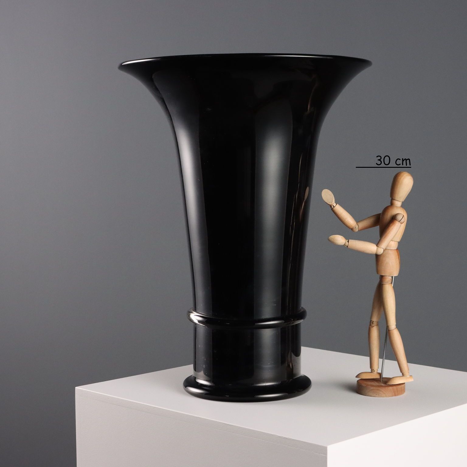 Vintage Vase Manifattura Seguso Vetri D'arte Design Italy 1980s photo furniture