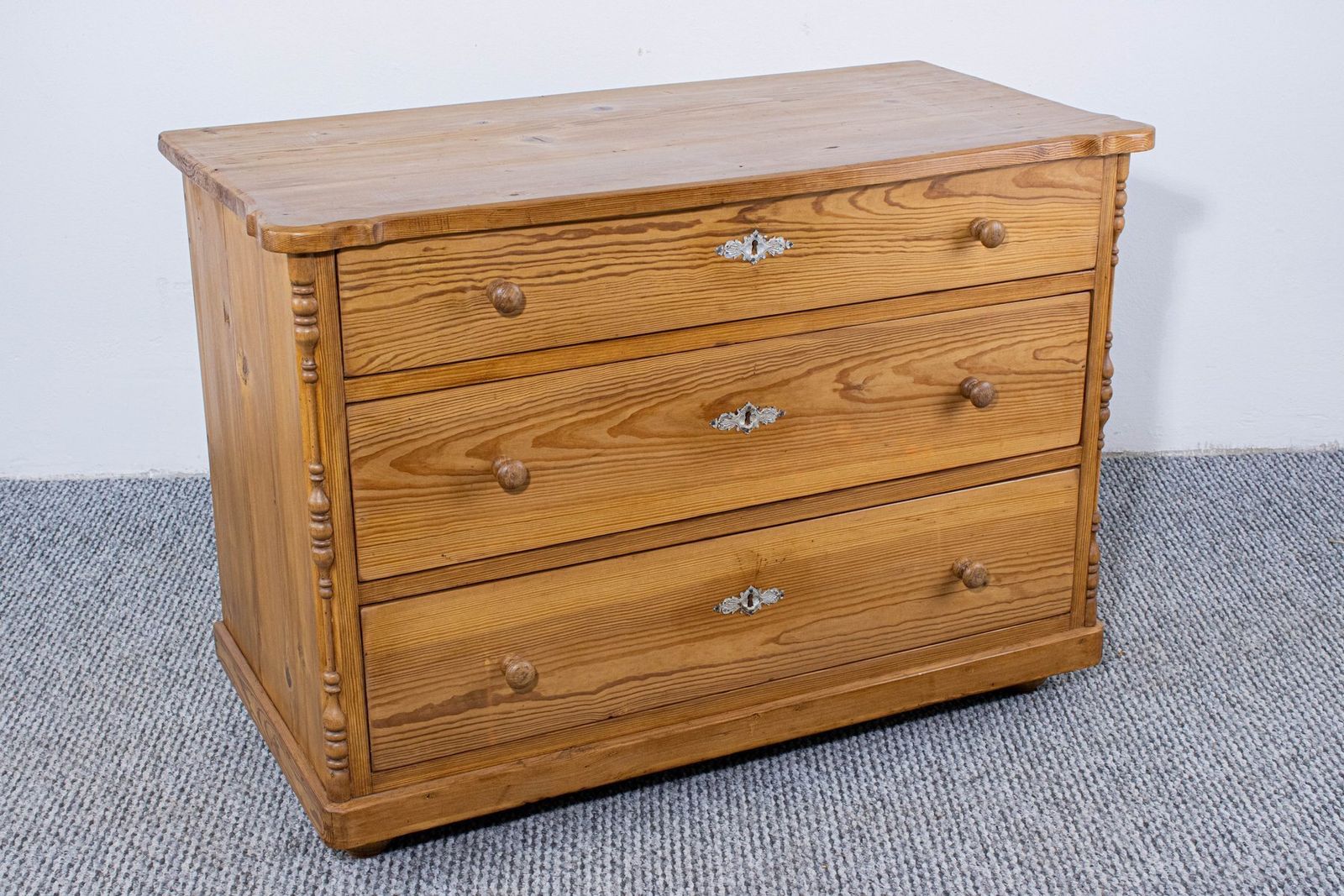 Antique Waxed Stripped Pine Chest Of 3 Drawers, Late 19th Century