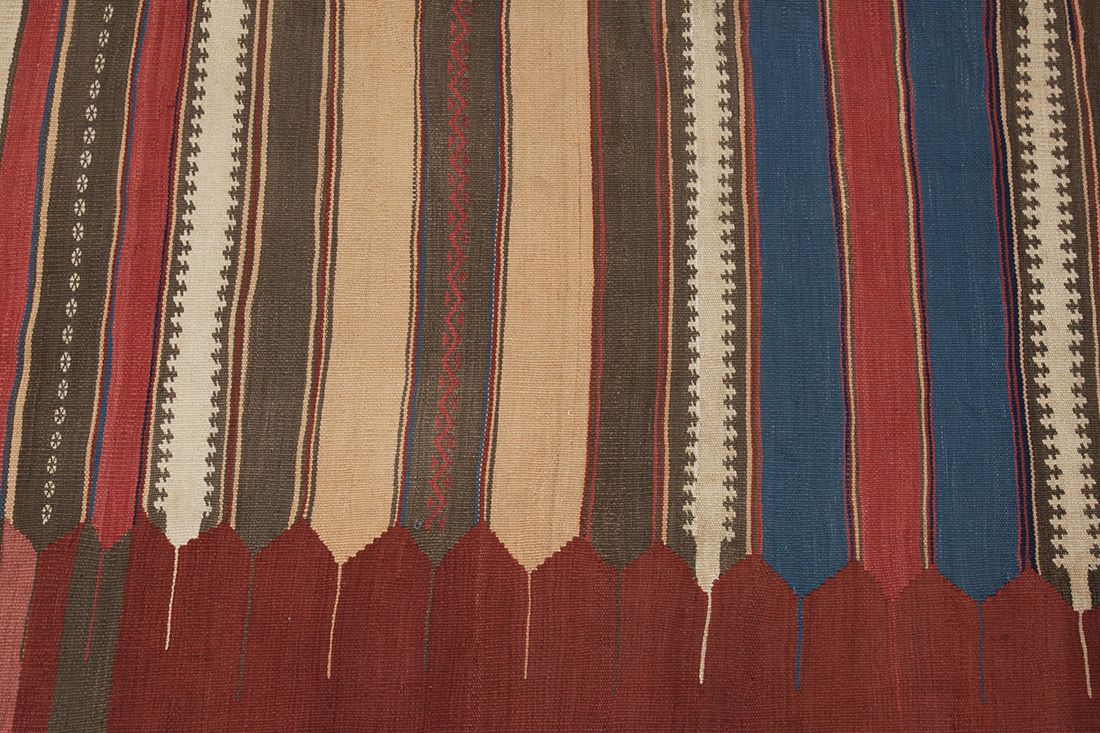 Antique Varamin Kilim Carpet 320x150cm photo furniture