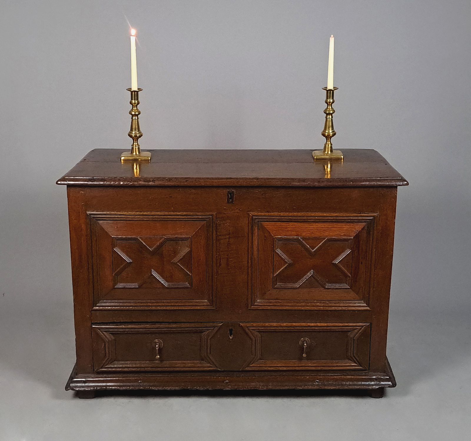 Signed Original Period Charles II Oak Mule Chest C. 1665 photo vinterior