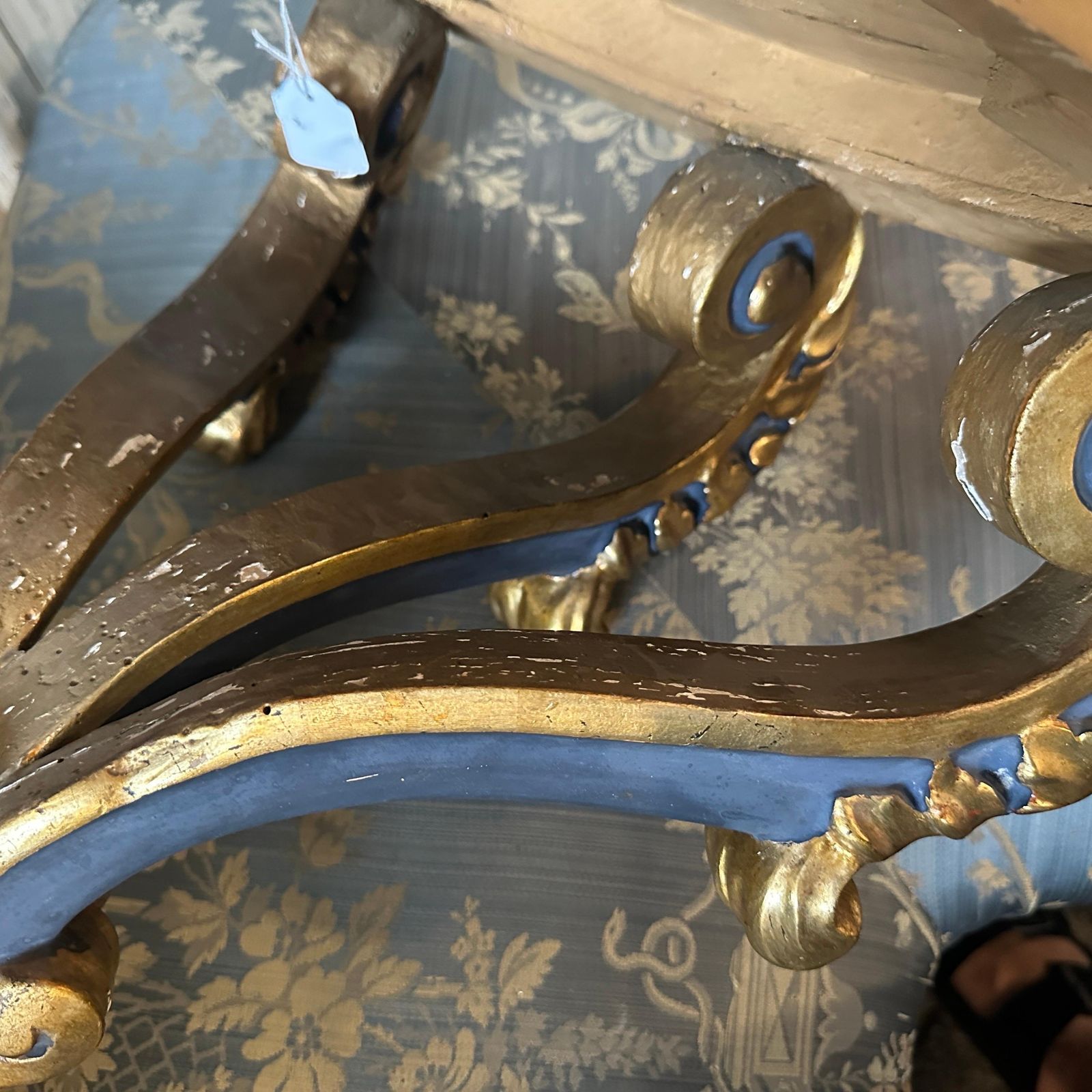 photo furniture Baroque Revival Blue Lacquered And Gilded Wood Italian Corner Console Table
