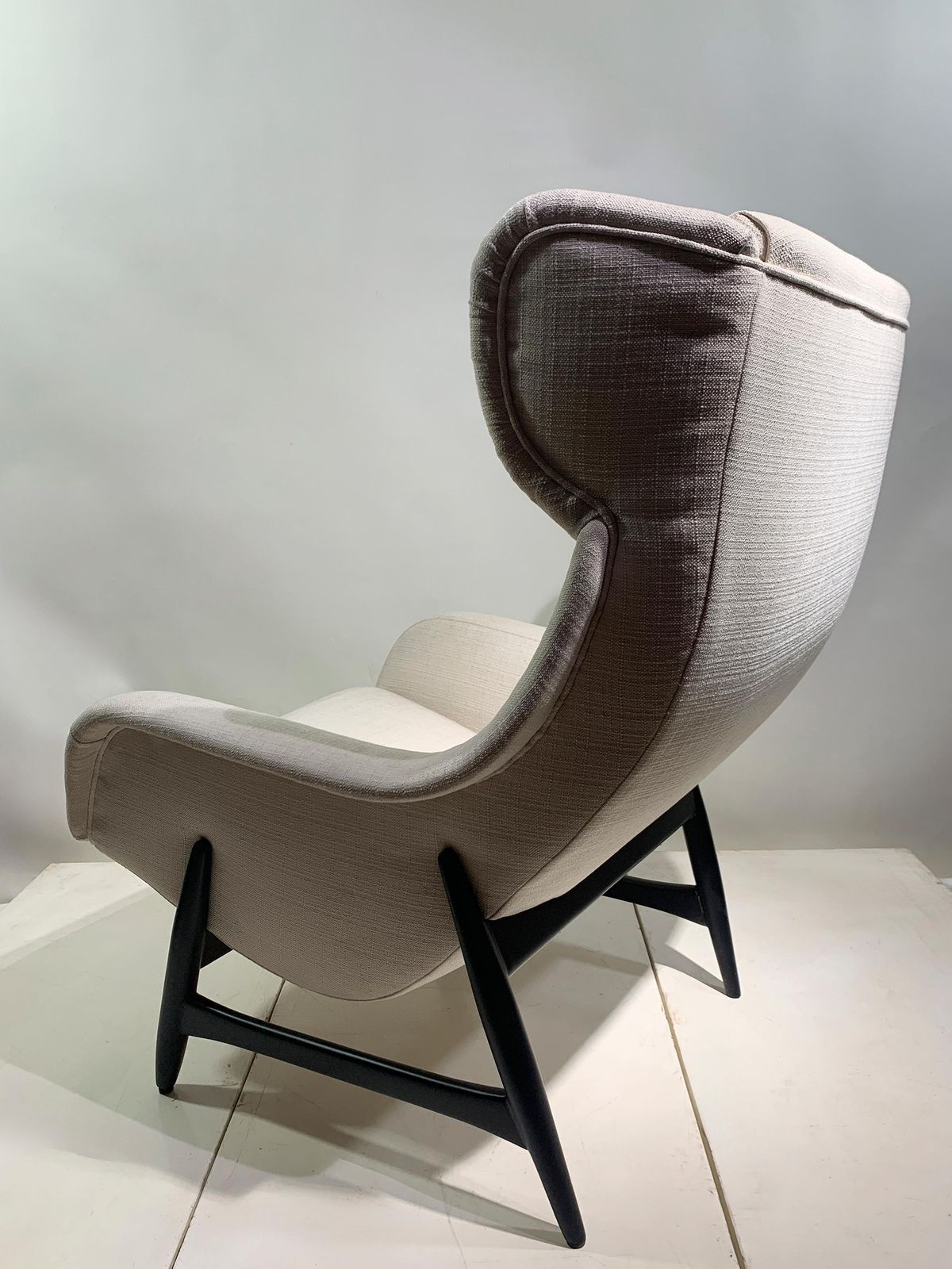 Bengt Ruda Lounge Chair In Cream/Beige Fabric For Artifort, Circa 1960 photo vinterior