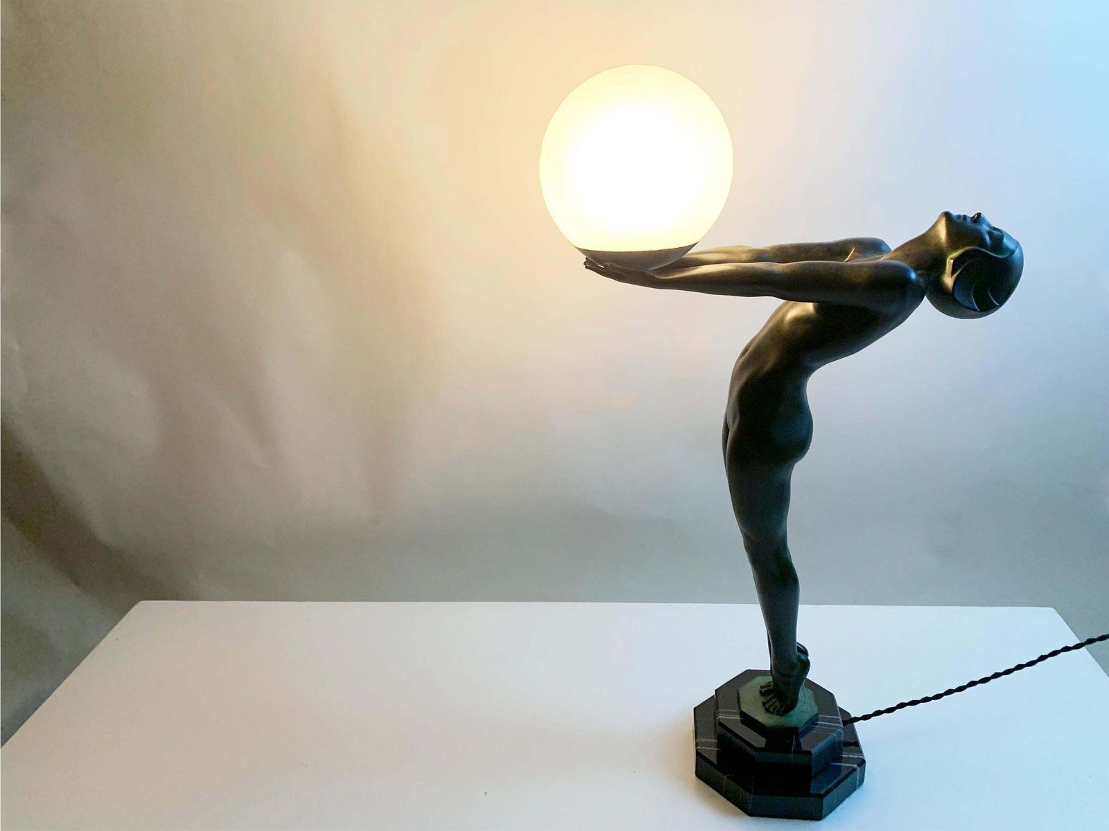 photo furniture "Lumina" Table Lamp/Sculpture By Max Le Verrier Signed "Le Verrier"