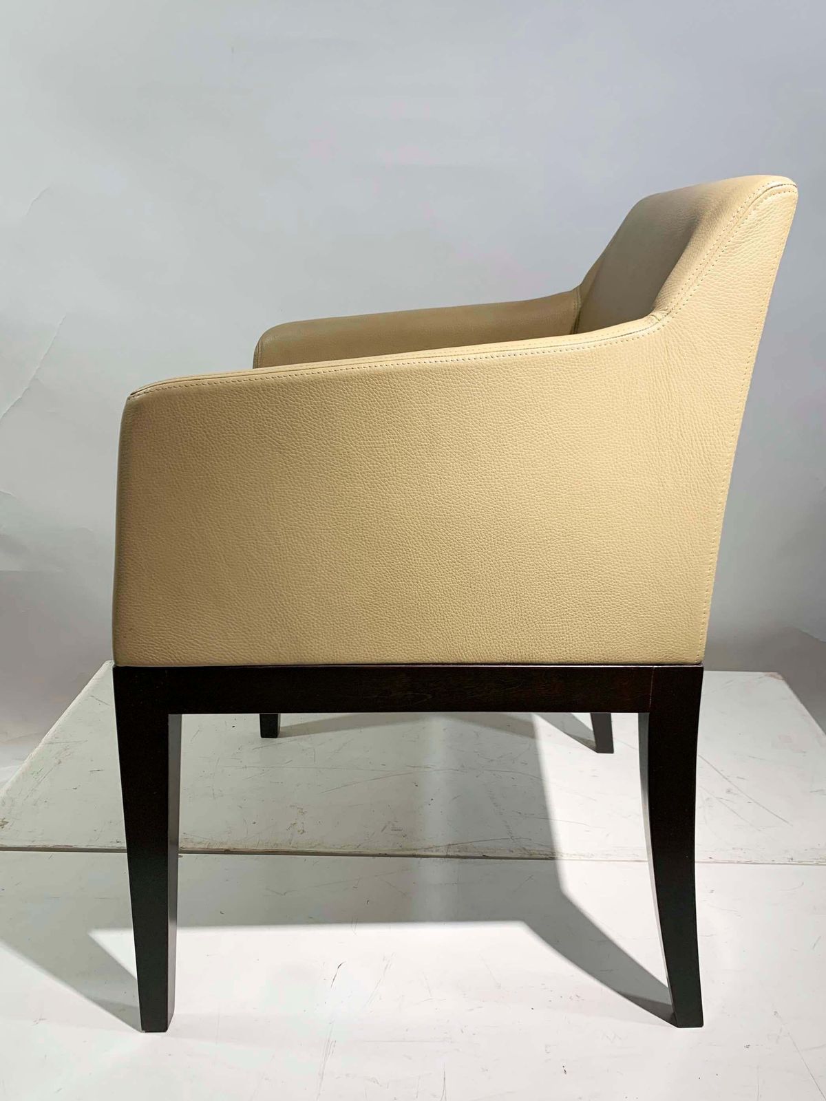 Hugues Chevalier "Le Delano" Armchair photo Furniture