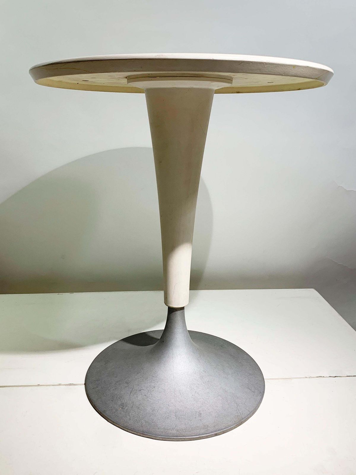 DR.Na Outdoor/Indoor Bar Table By Philippe Stark For Kartell, 1996 photo for sale