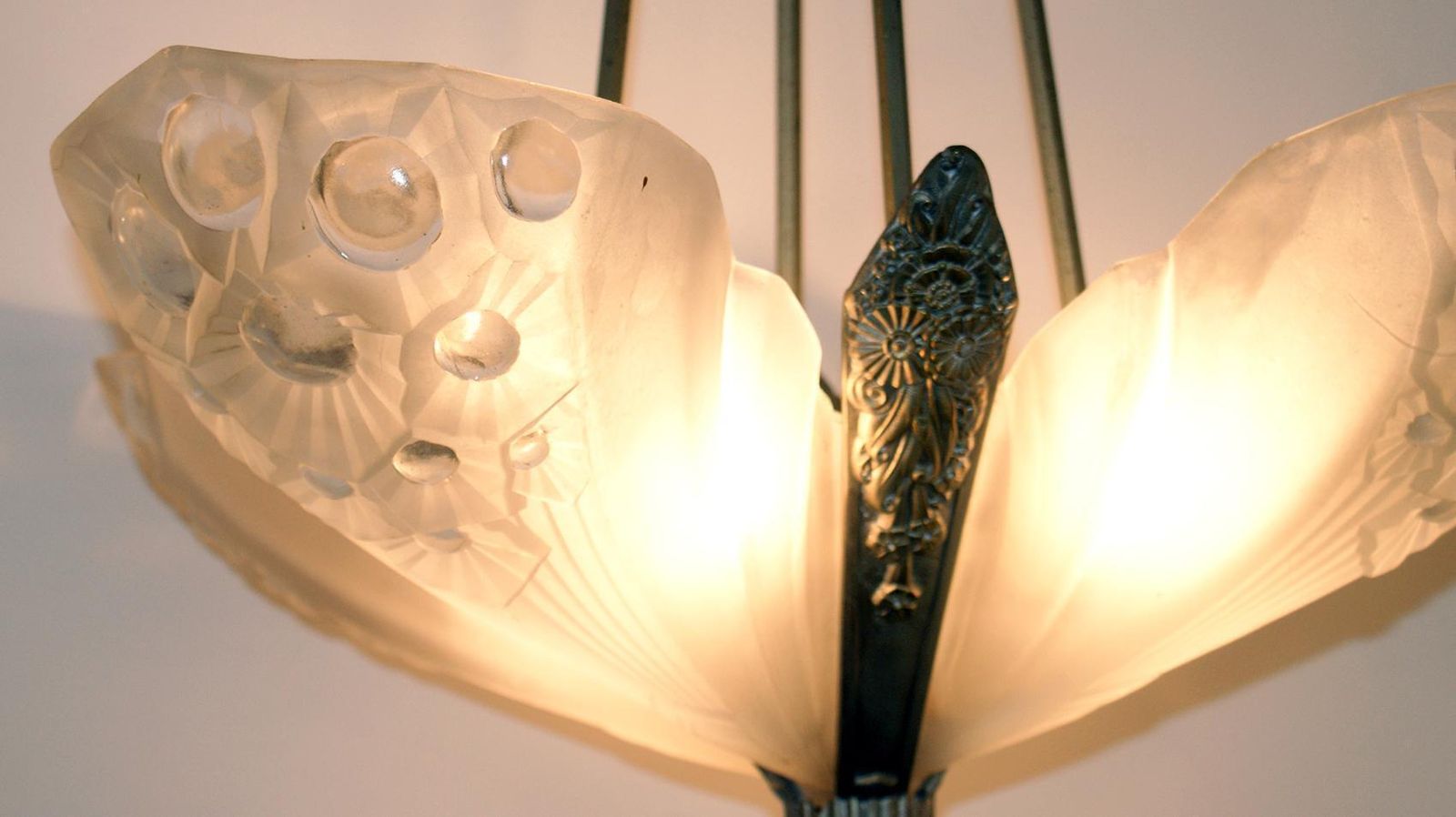 Gorgeous French Art Deco Chandelier Signed By Muller Frères Luneville photo for sale