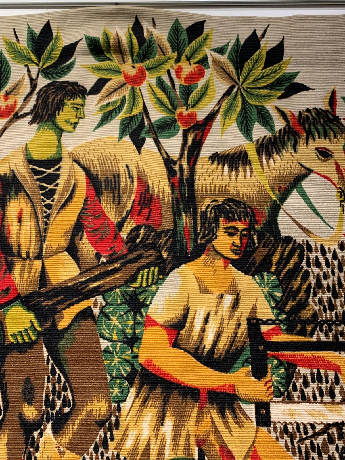 photo vintage Mid Century Tapestry “Moyen âge”Signed By Jean Claude Bissery