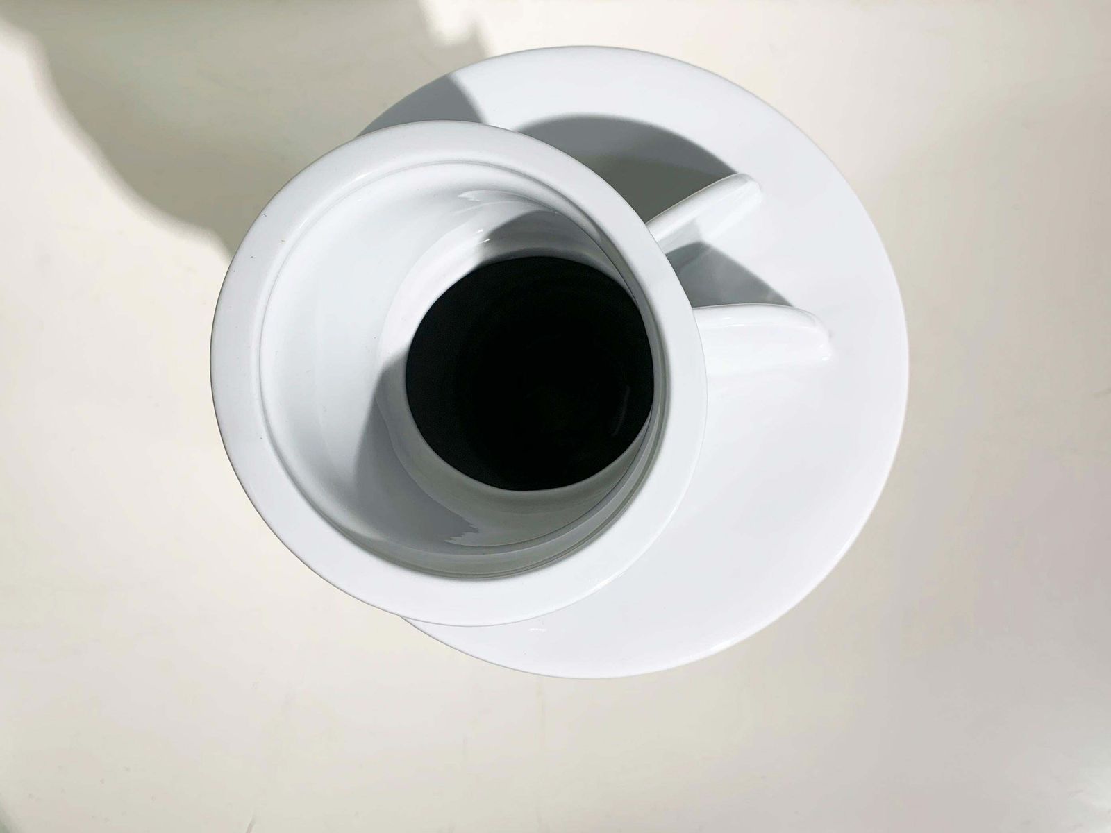 Euphrates Vase, Designed By Ettore Sottsass In 1983 For Memphis Milano photo 1661.0