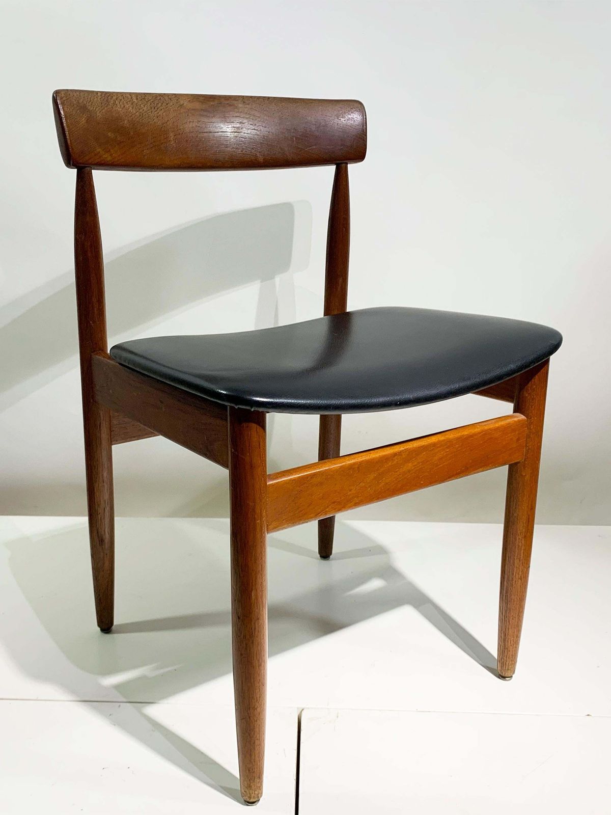 Set Of 6 Mid 20th Century Scandinavian Dining Chairs photo 4192.0