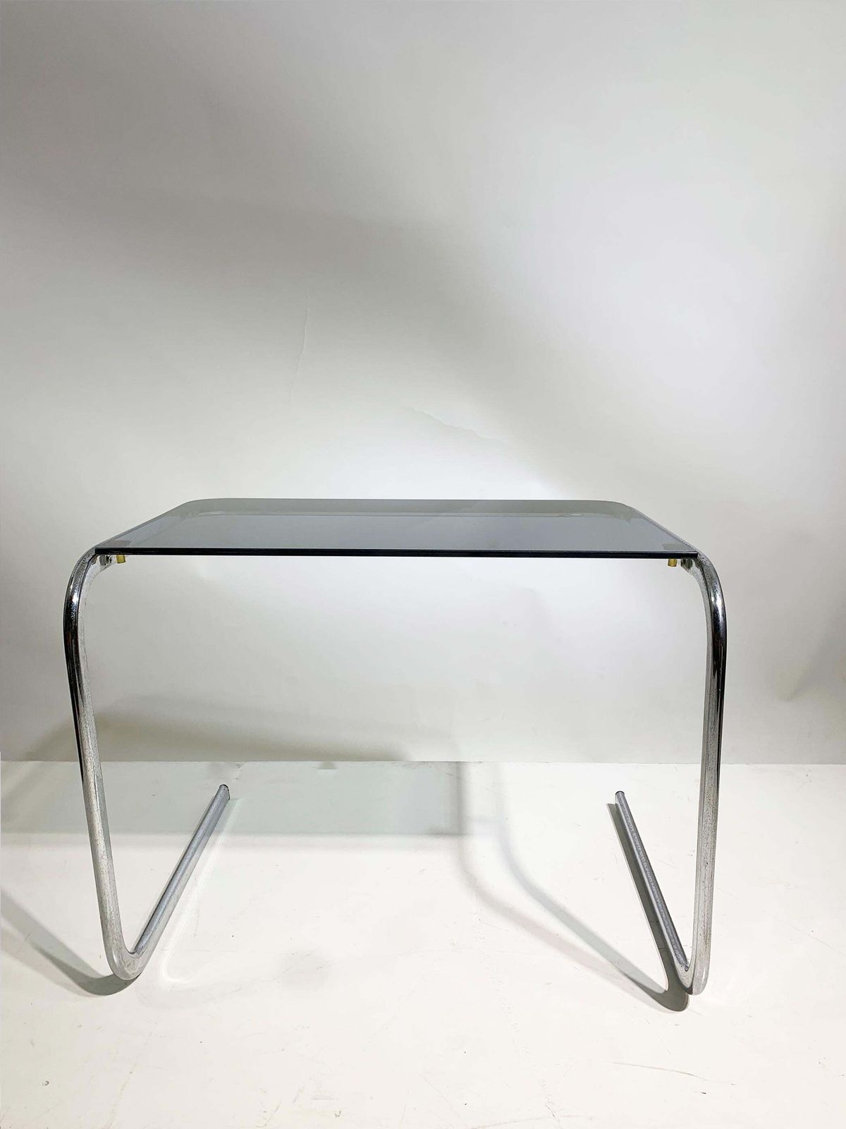 1442.0 Set Of 3 Late 20th Century Nesting Side Tables In Chrome And Smoked Glass photo
