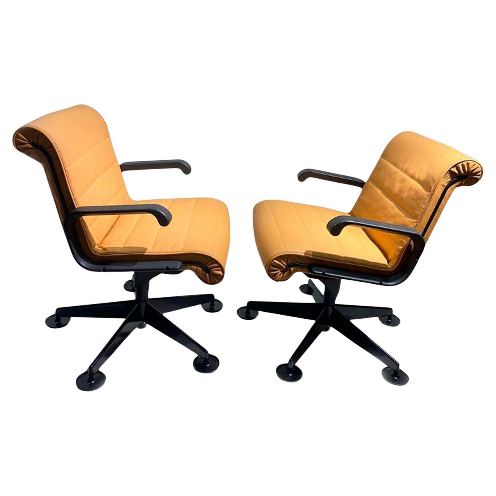 Pair Of Richard Sapper For Knoll Executive Desk Chairs