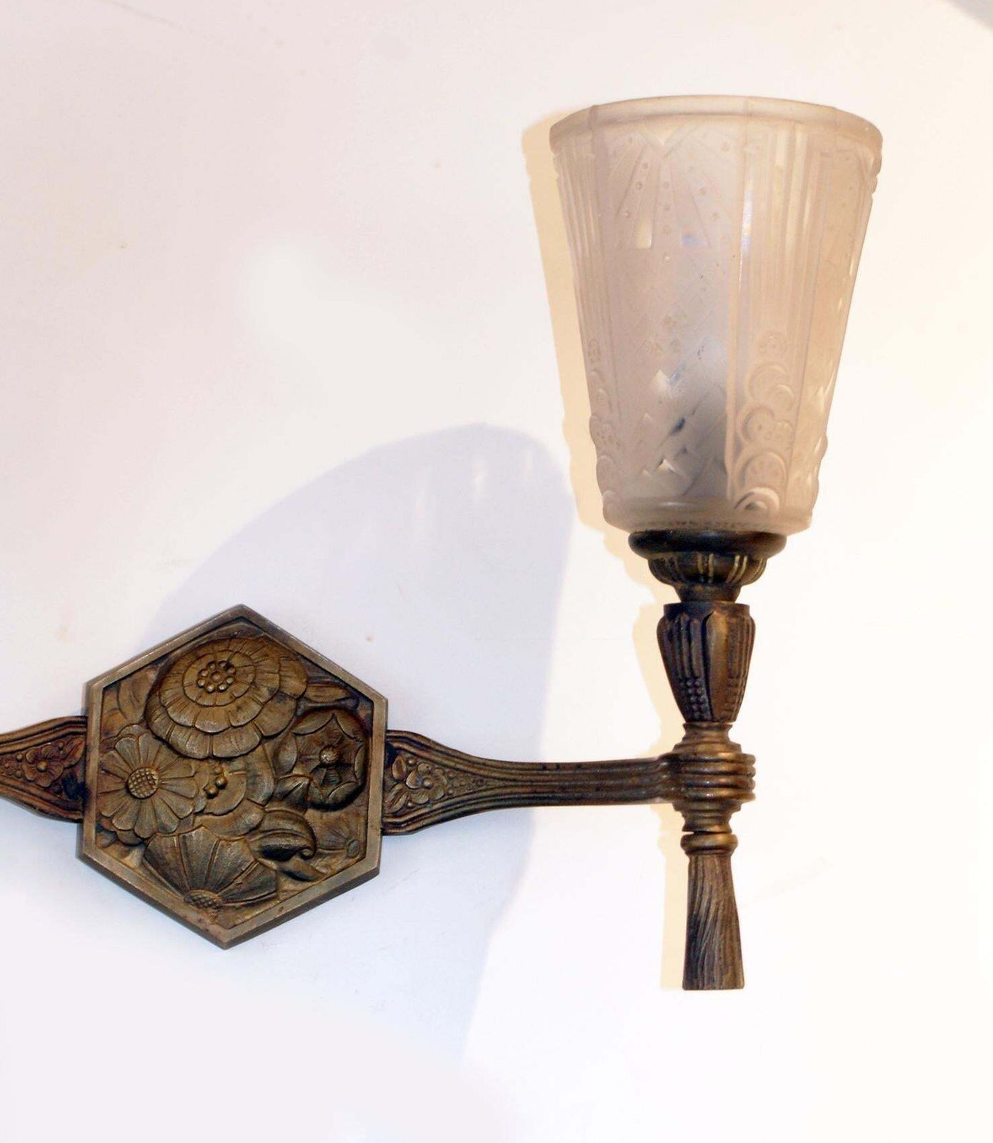 Pair Of Art Deco Sconces Signed Muller Freres Luneville photo Lighting