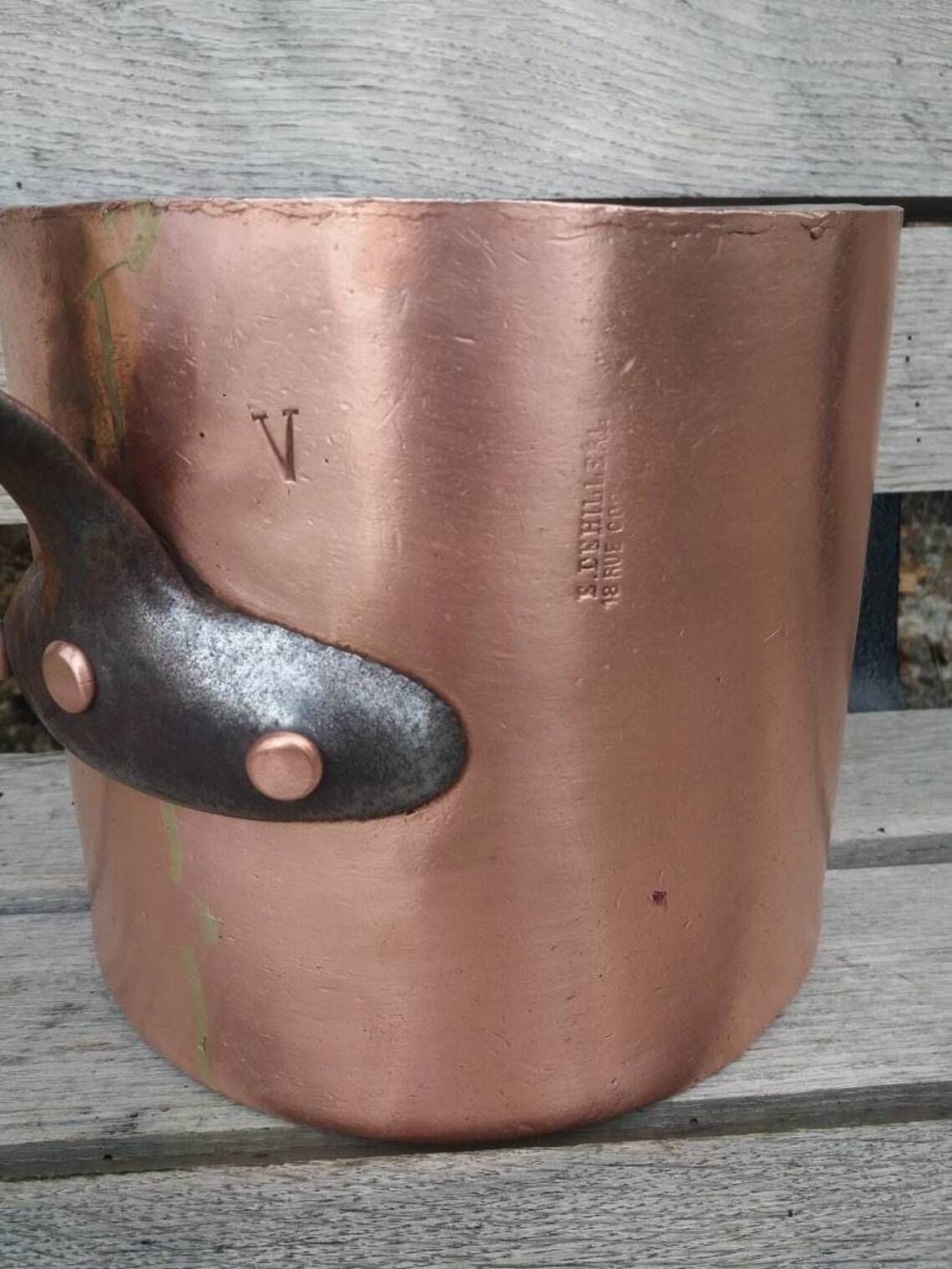 Dehillerin Copper Stockpot: Antique French Chateau Cookware, Retinned photo Home Decor