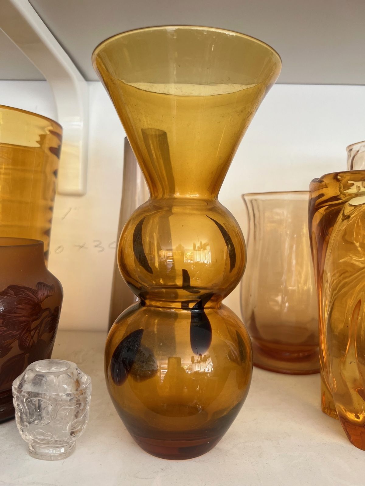 Vintage Amber Art Glass Vase,1950’s photo furniture