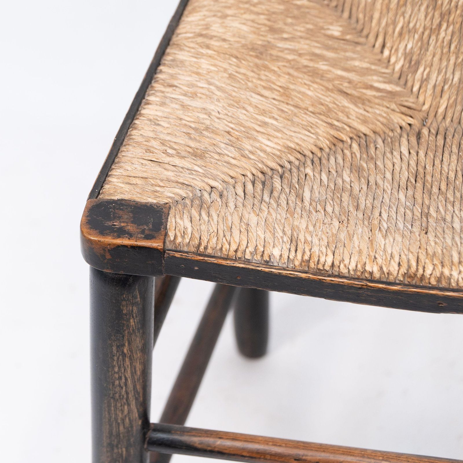 photo vinterior Attributed To Philip Webb Aesthetic Movement Original Rush Seat Sussex Chair