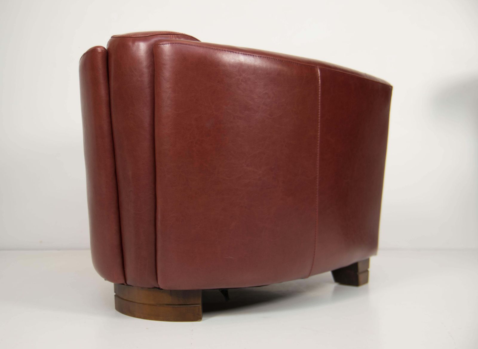 Art Deco Aviator Club Armchair, 2000s photo vinterior